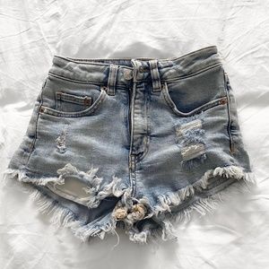 Ripped denim shorts
